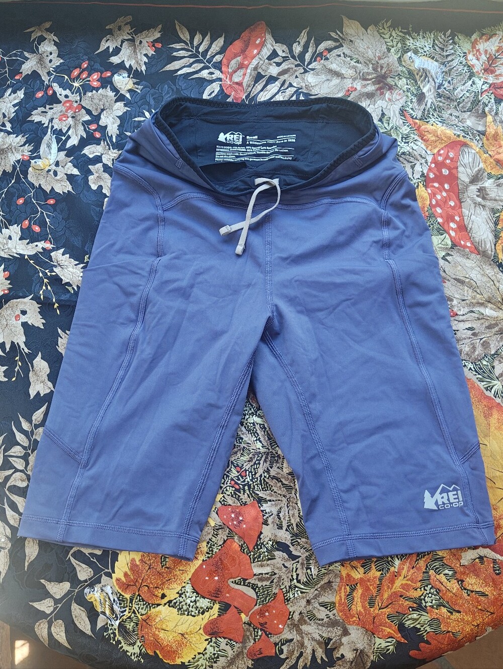 REI Women's Biking Shorts, Small, Like New